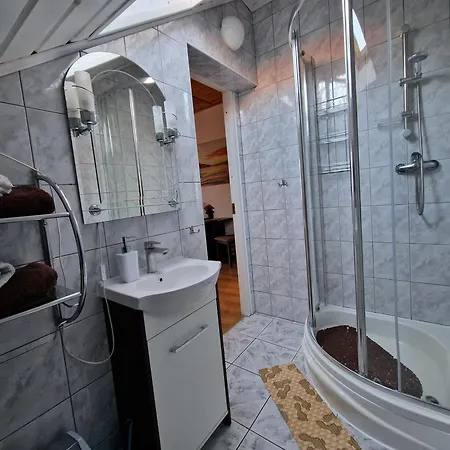 Habitación en casa particular Dzafar